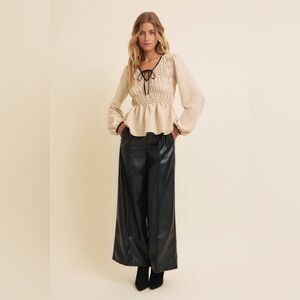 VEGAN LEATHER WIDE-LEG PANTS WITH ELASTIC BACK